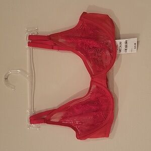 NWT: INC "Ski Patrol" Underwire Bra/ Size Medium